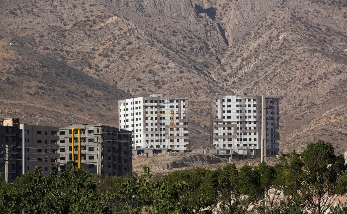 تصاویر| ساخت و ساز بی رویه در کوه های دراک شیراز