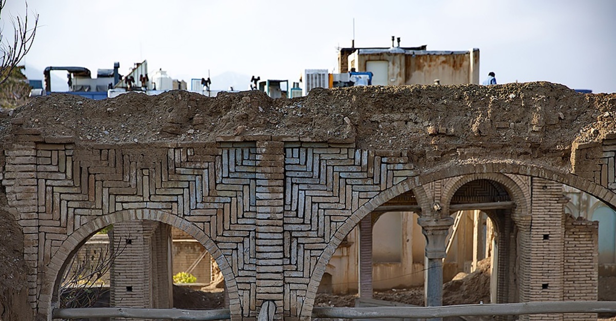 تصاویر| تخریب تدریجی بنا‌های تاریخی اراک