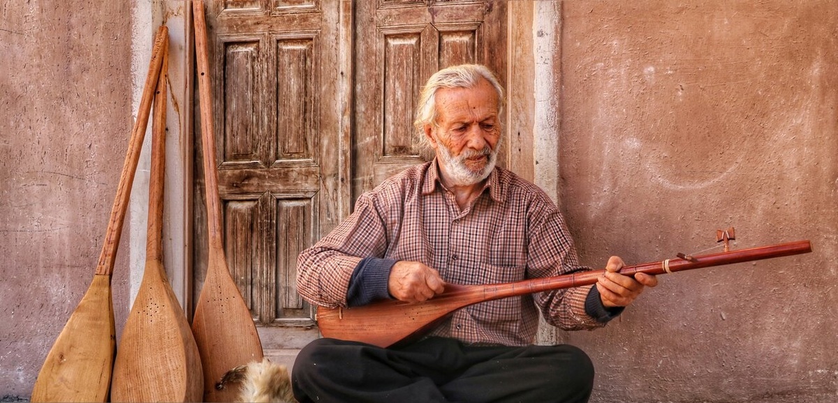 تصاویر| خنیاگر موسیقی مازندران