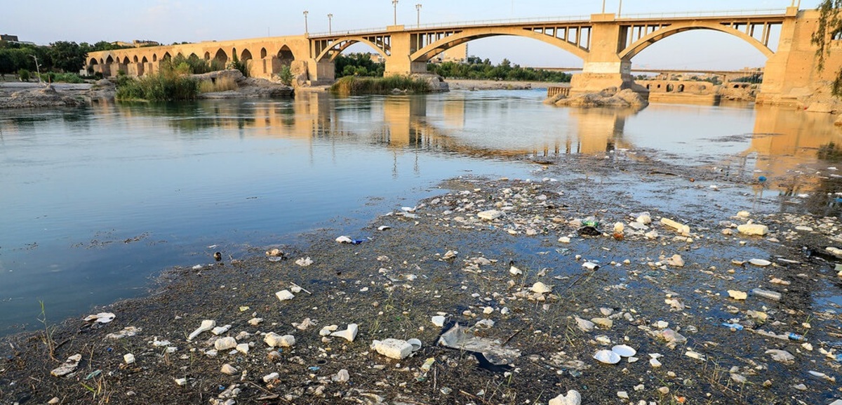 تصاویر| ورود فاضلاب شهری به رودخانه دز