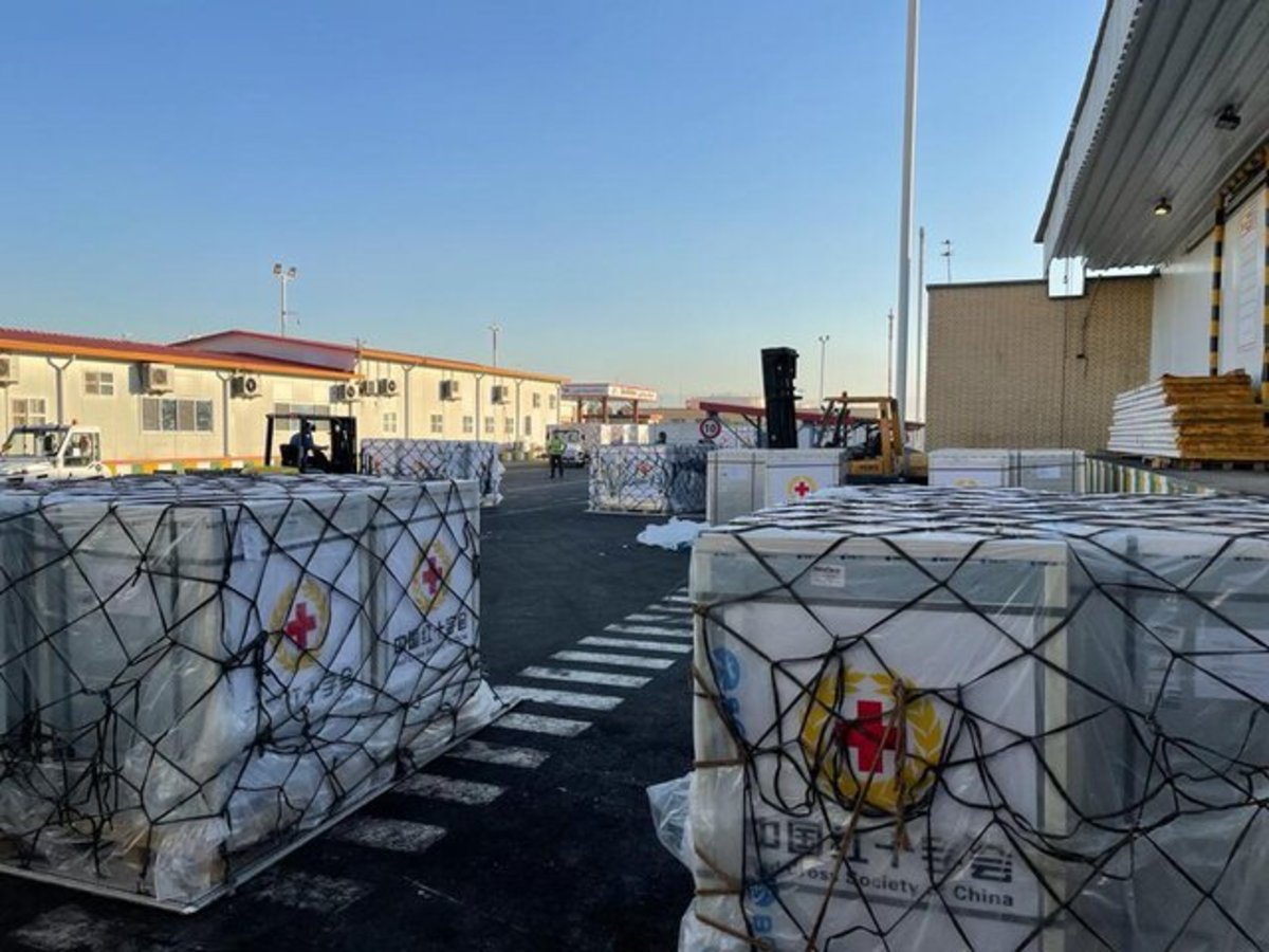 آخرین محموله واکسن هلال‌احمر وارد شد