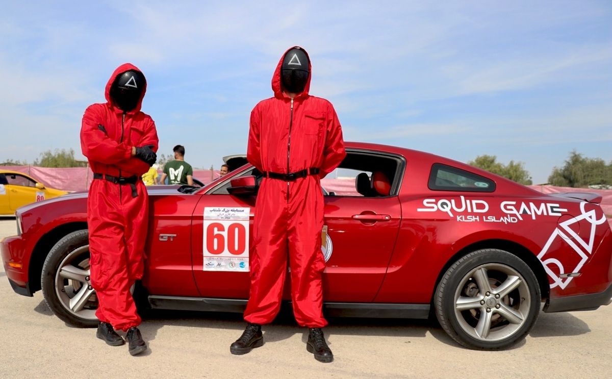 تصاویر| مسابقه اتومبیلرانی شتاب در کیش