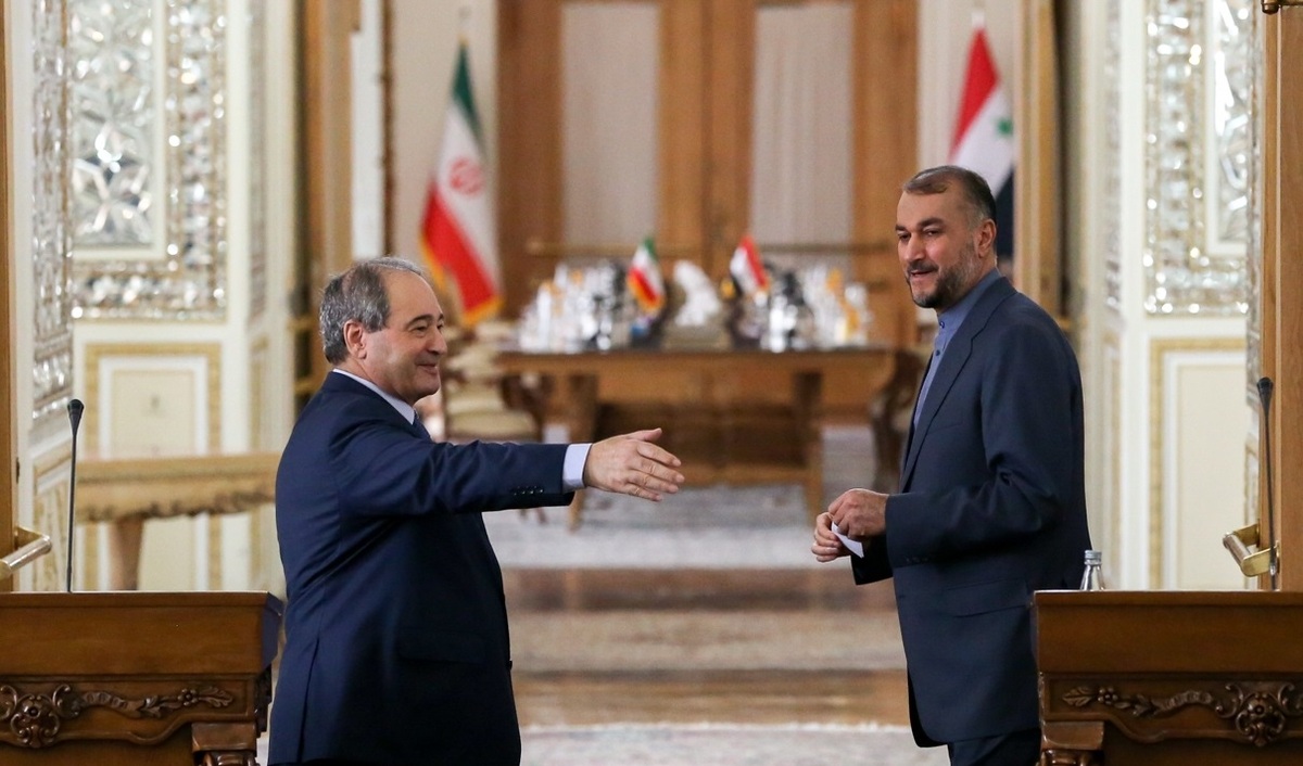 تصاویر| دیدار و گفتگو وزرای خارجه ایران و سوریه