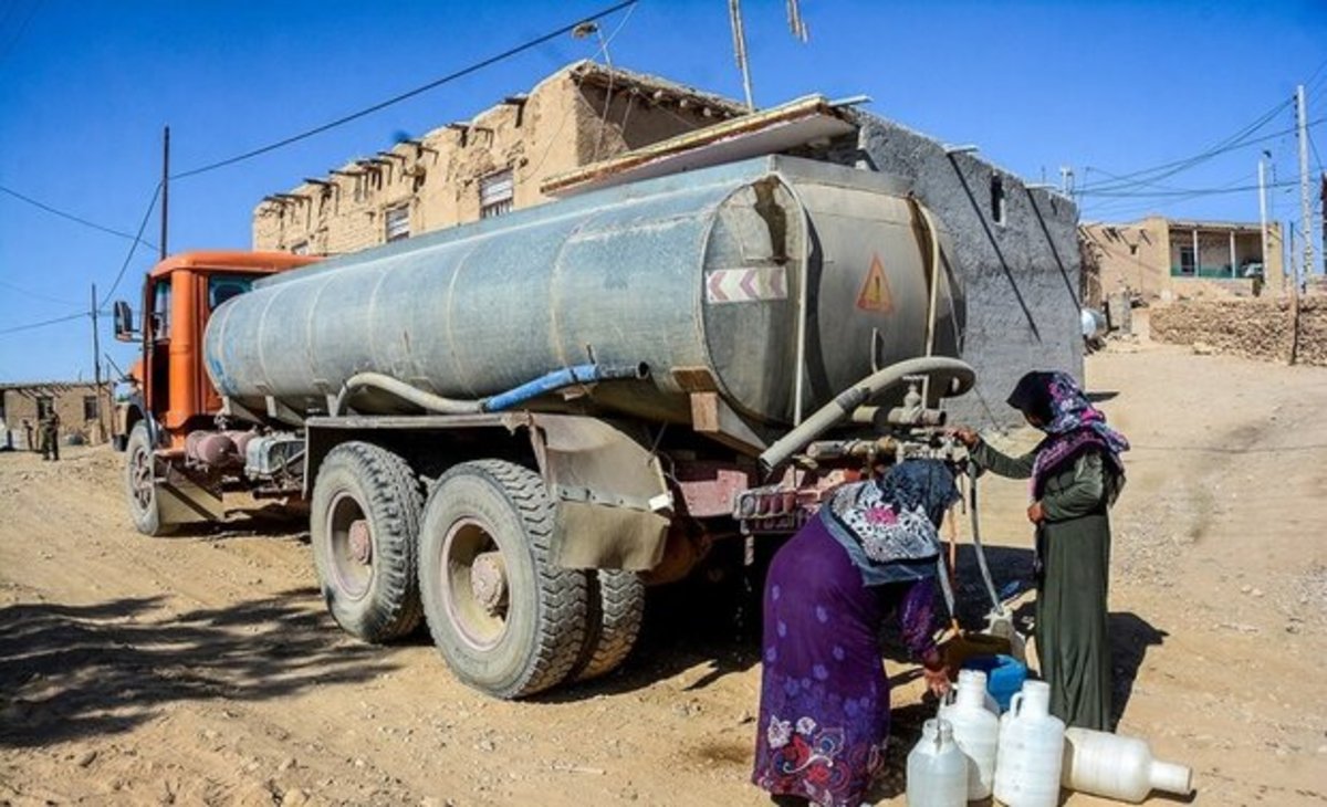 ۸ هزار روستا با تانکر تامین آب شرب می‌شود/ خشکسالی مطلق در برخی استان‌ها