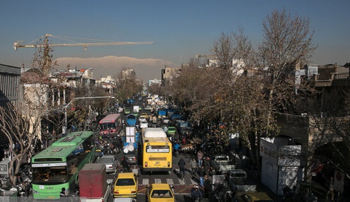 افزایش ۲۳ درصدی ترافیک تهران / اجرای طرح کنترل هوشمند پارک حاشیه‌ای در ۴ منطقه بزودی