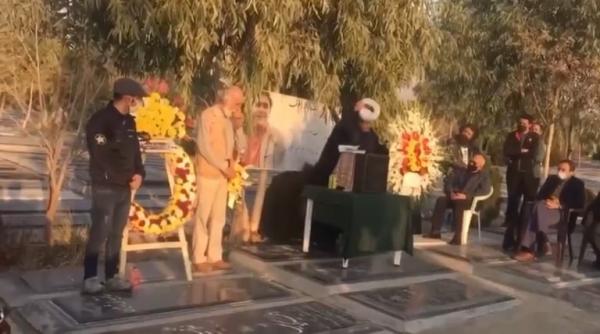 عکس| محمدعلی زم، لباس روحانیت را درآورد