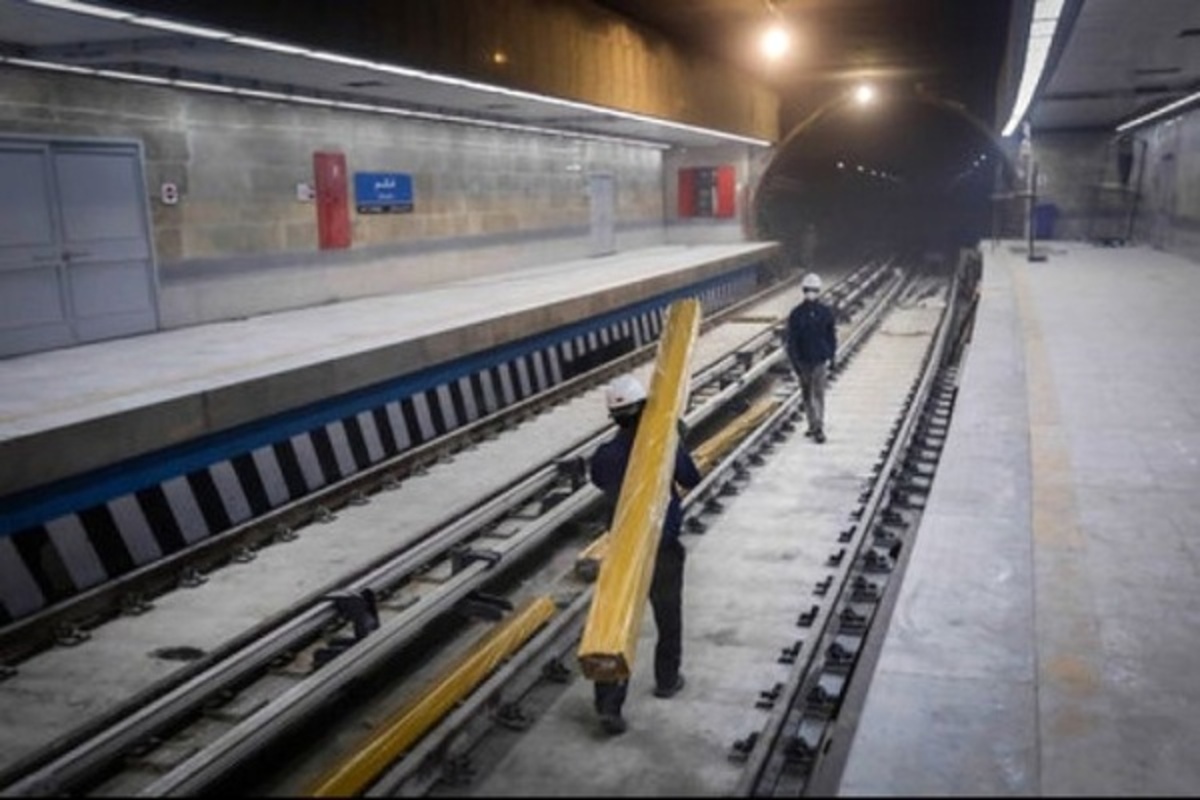 نشست شورای برنامه‌ریزی استانداری تهران در مورد مترو شهر جدید پرند