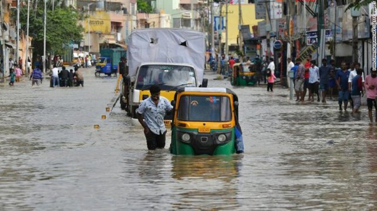باران سیل‌آسا در جنوب هند ۳۵ قربانی گرفت