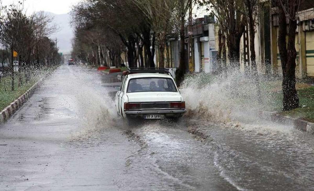 مسدود شدن راه و قطع برق برخی مناطق کهگیلویه و بویراحمد