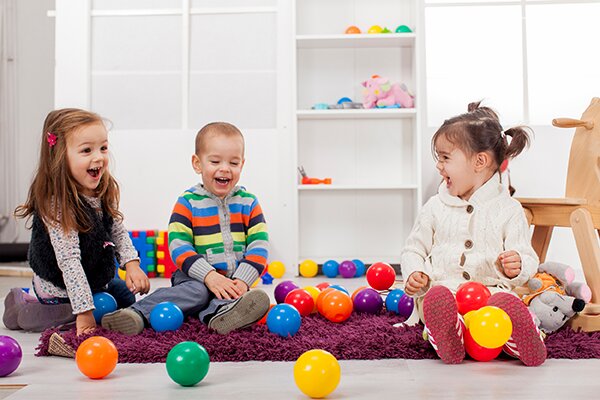 7 راهکار ساده برای فعال کردن ذهن کودکان 7 راهکار ساده برای فعال کردن ذهن کودکان