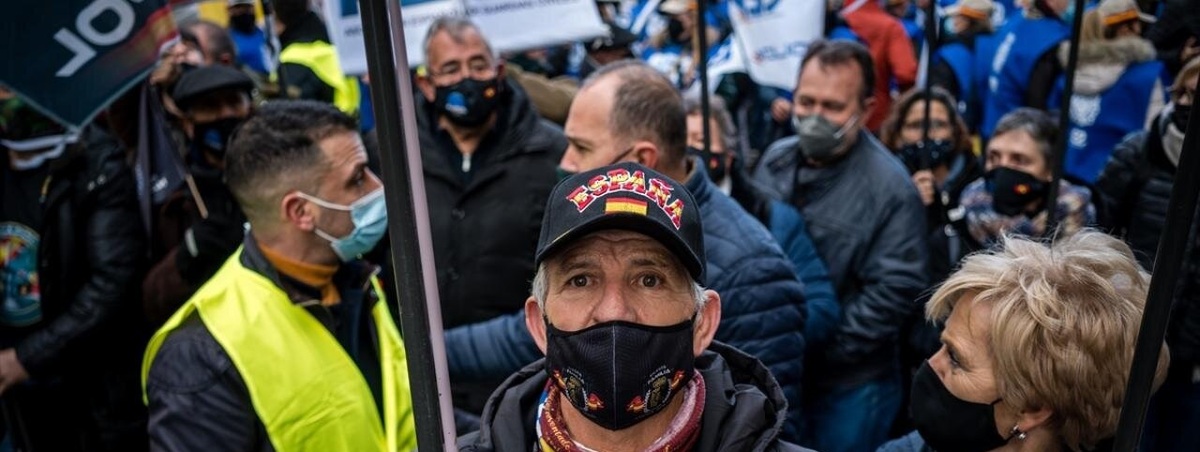 تصاویر| تظاهرات پلیس اسپانیا در اعتراض به اصلاح قانون امنیتی