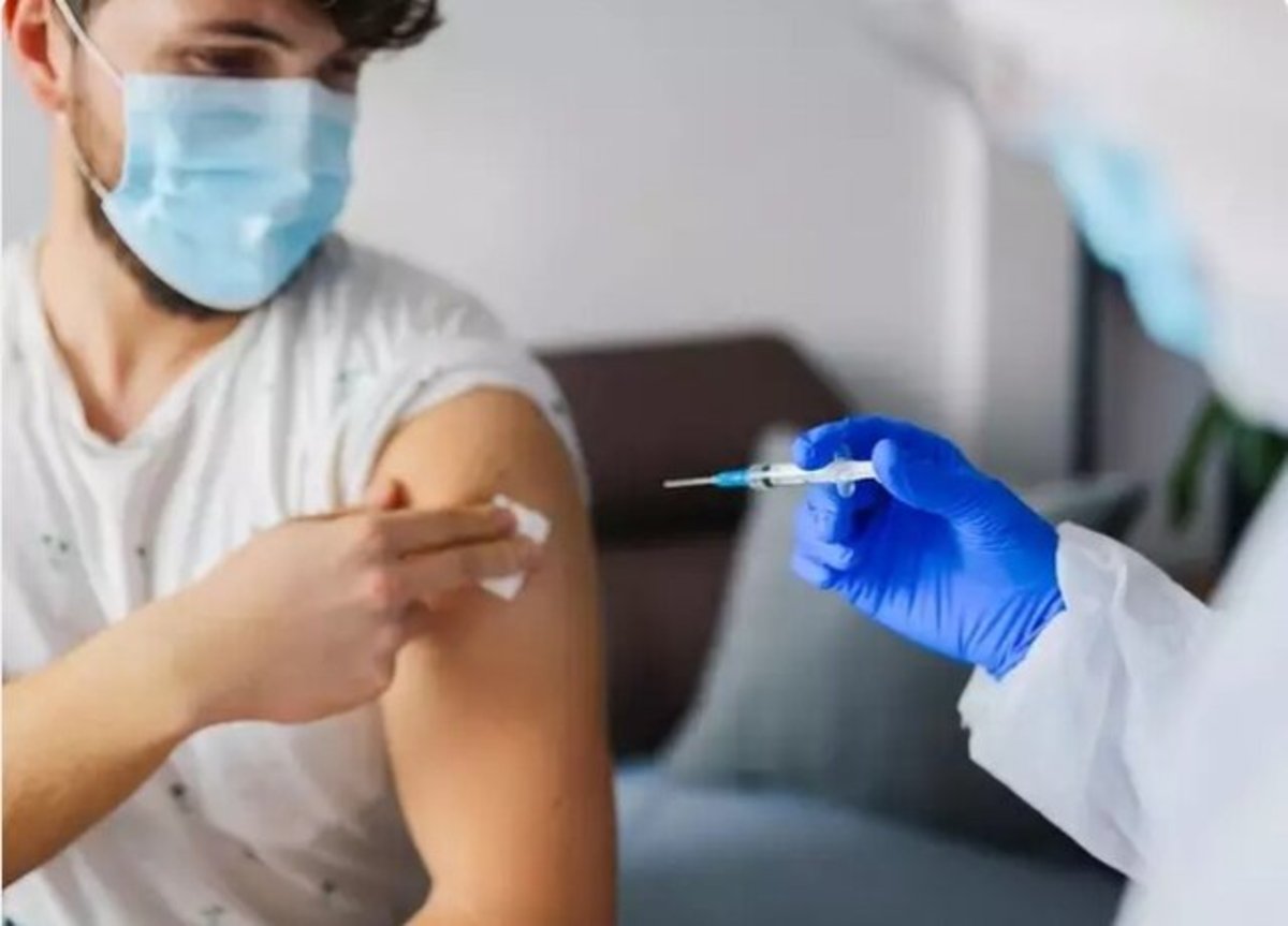 توصیه مقامات بهداشتی آمریکا به تزریق واکسن یادآور کرونا