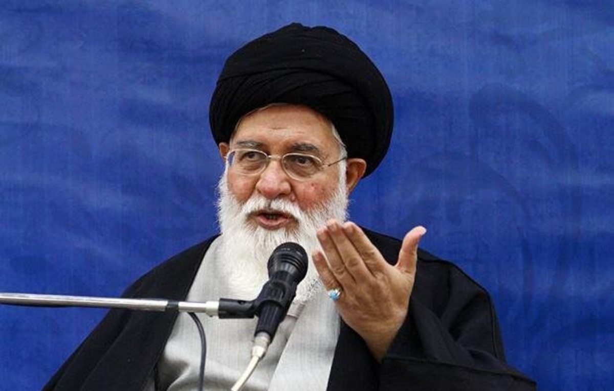 علم‌الهدی: جمهوری‌ترین نظام بر روی کره زمین در ایران است اما اسلامیت از جمهوریت بالاتر است