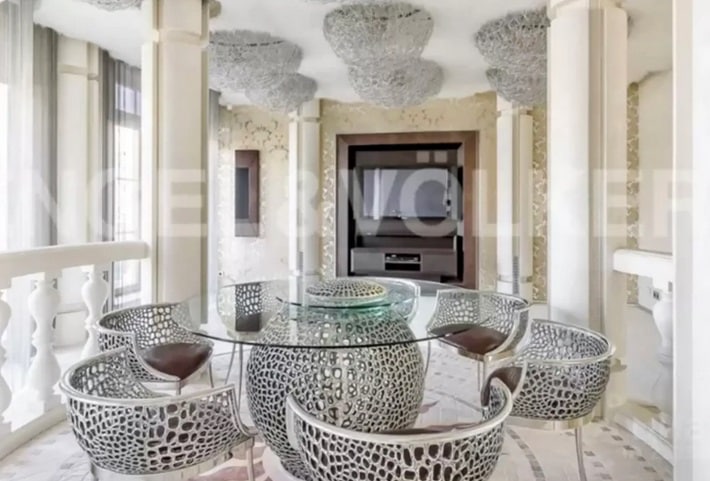 عکس/ درون خانه دختر مخفی پوتین با اجاره بهای ماهانه ۱۰ هزار دلاری