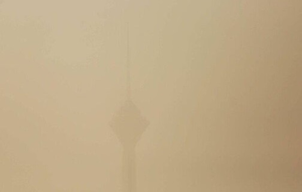 ناراحتی تهرانی‌ها از تعطیل نشدن مدارس و ادارات/ آلودگی غباری بدتر می‌شود