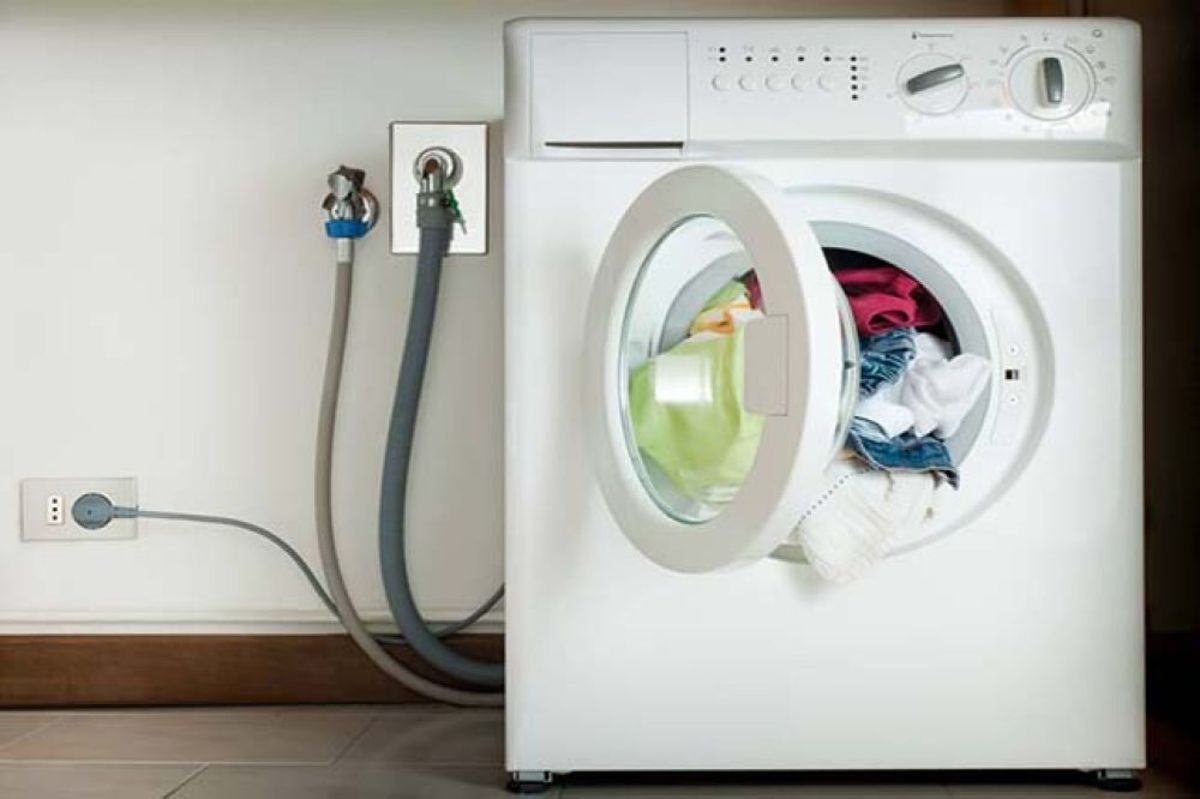 علت برق داشتن بدنه ماشین لباسشویی چیست؟ / ارائه راه‌حل