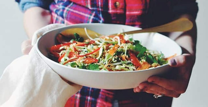 بهترین سالادها که برای وعده ناهار مناسب هستند بهترین سالادها که برای وعده ناهار مناسب هستند