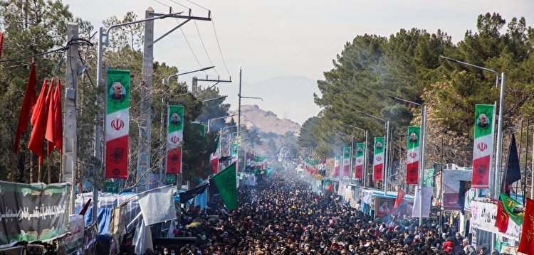 تصاویر| مراسم سومین سالگرد شهادت سردار سلیمانی در کرمان