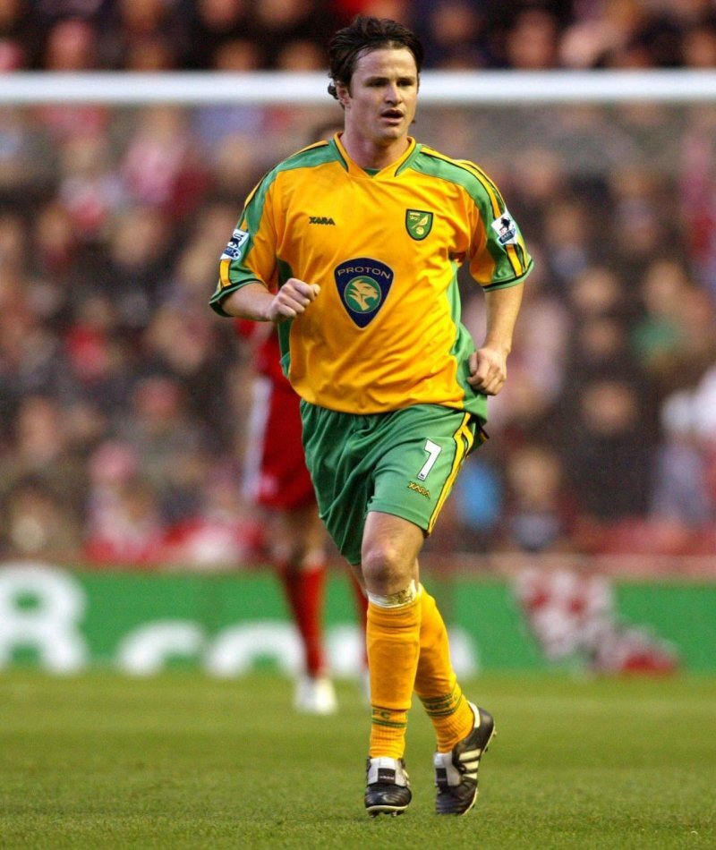 ستاره سابق منچستریونایتد در قامت کشیش