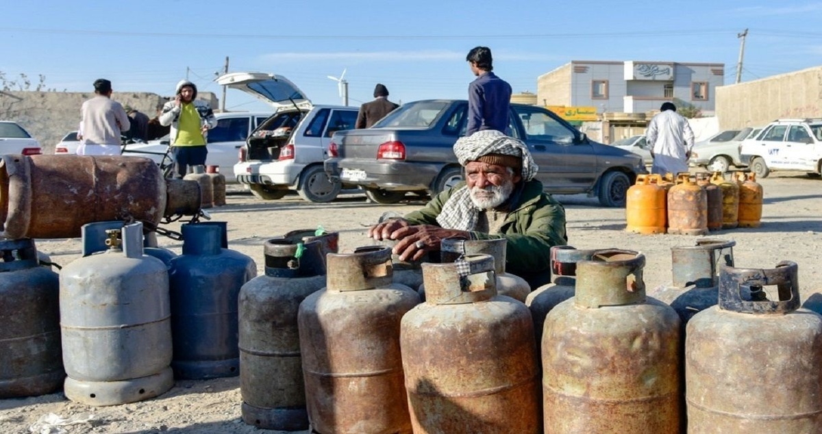 ایران را پاکستان نکنیم؛ رئیسی، «عزیز مصر» نیست!