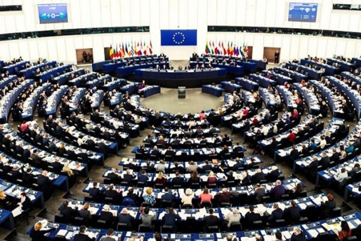 رای مثبت پارلمان اروپا به درخواست تروریستی نامیدن سپاه