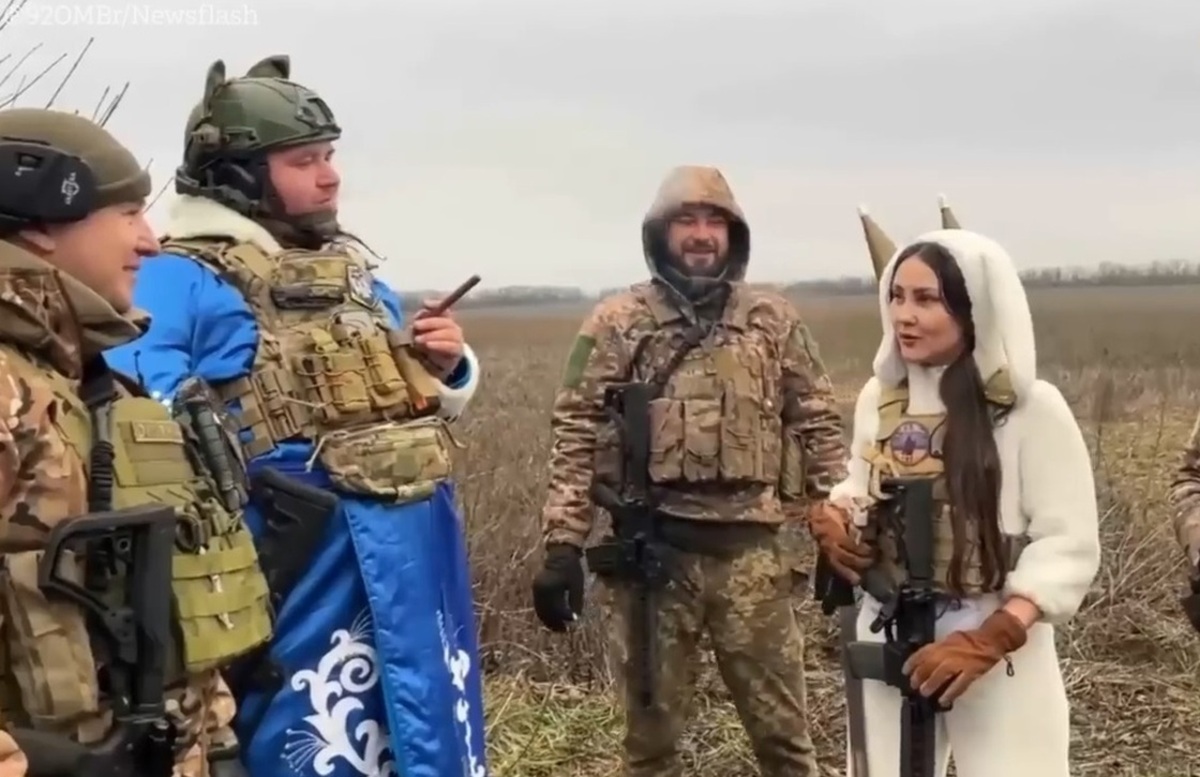 فیلم| هدیه متفاوت بابانوئل به سربازان اوکراینی