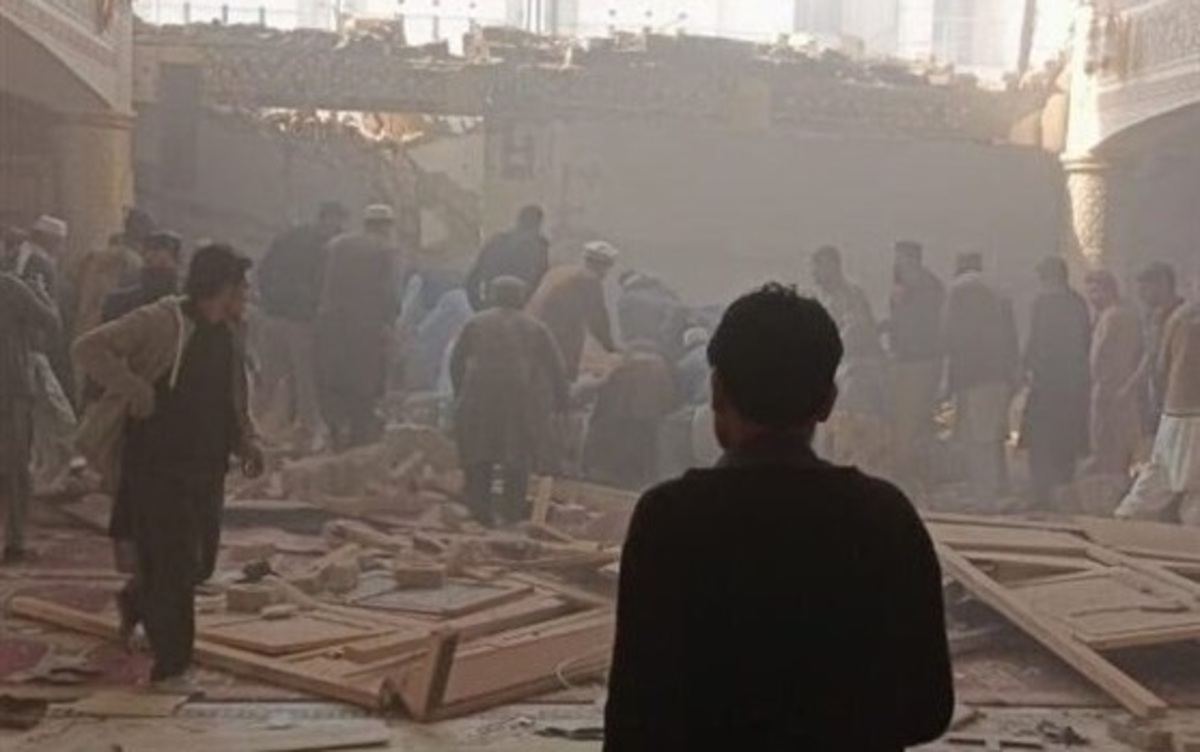 افزایش تلفات انفجار مسجد پیشاور پاکستان به ۴۴ کشته