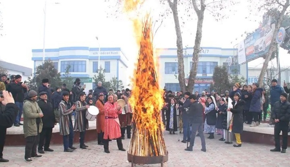 تصاویر| برگزاری جشن سده در تاجیکستان
