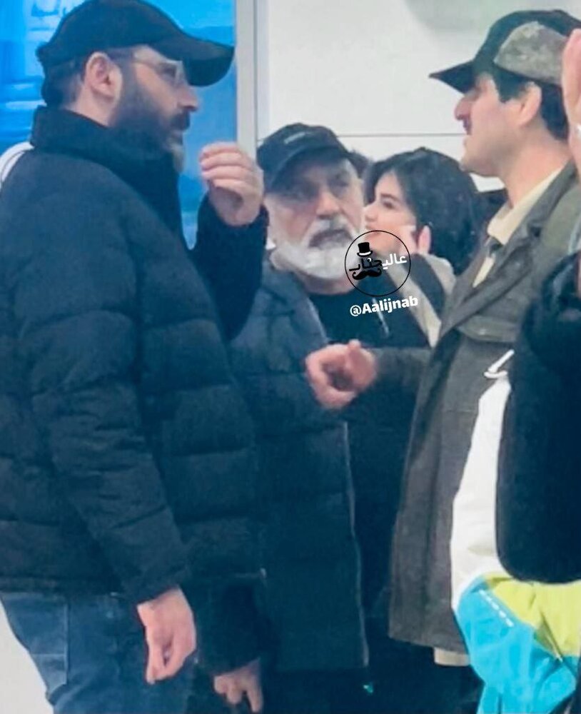 تصویر رسول خادم و احسان علیخانی و پرویز پرستویی در بین زلزله‌زدگان خوی