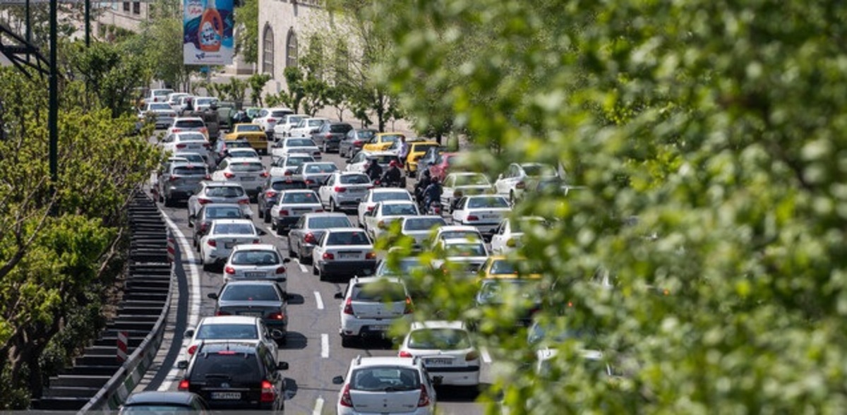 ترافیک صبحگاهی تهران در کدام معابر و بزرگراه‌ها شکل گرفت؟