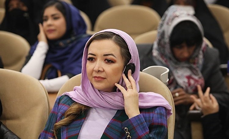تصاویر| حضور زنان تاثیرگذار جهان در قم!