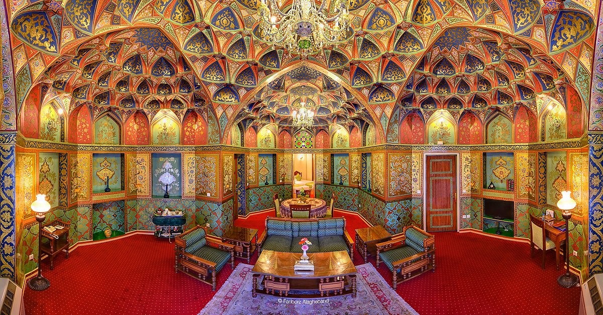 قدیمیترین هتلهای ایران کدامند؟ با آنها آشنا شوید قدیمیترین هتلهای ایران کدامند؟ با آنها آشنا شوید