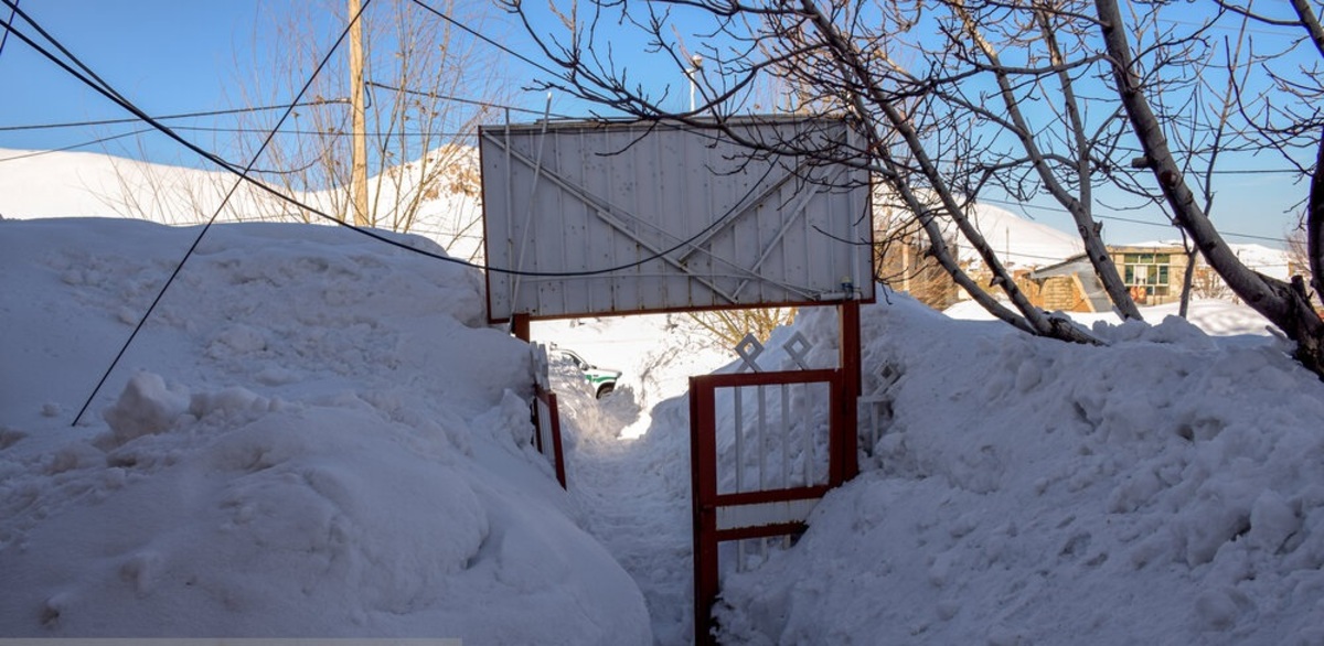 تصاویر| «چهلگرد» کوهرنگ زیر برف
