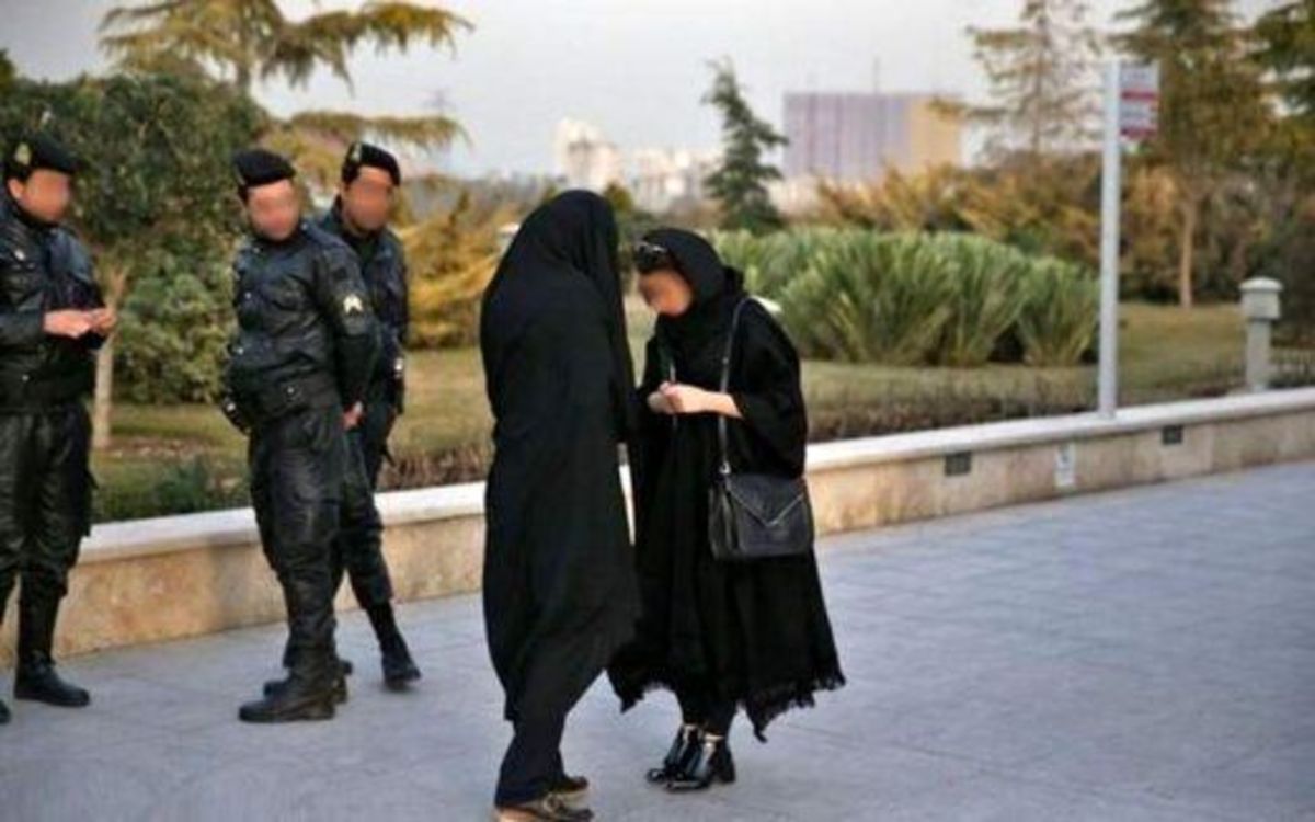 برخورد با بی‌حجابی در شیراز/ یک درمانگاه پلمپ شد!