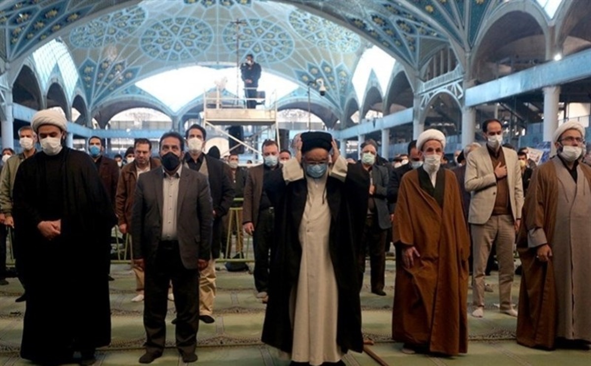 امام جمعه اصفهان: ملت ایران با مقاومت به دنبال زمینه‌سازی 