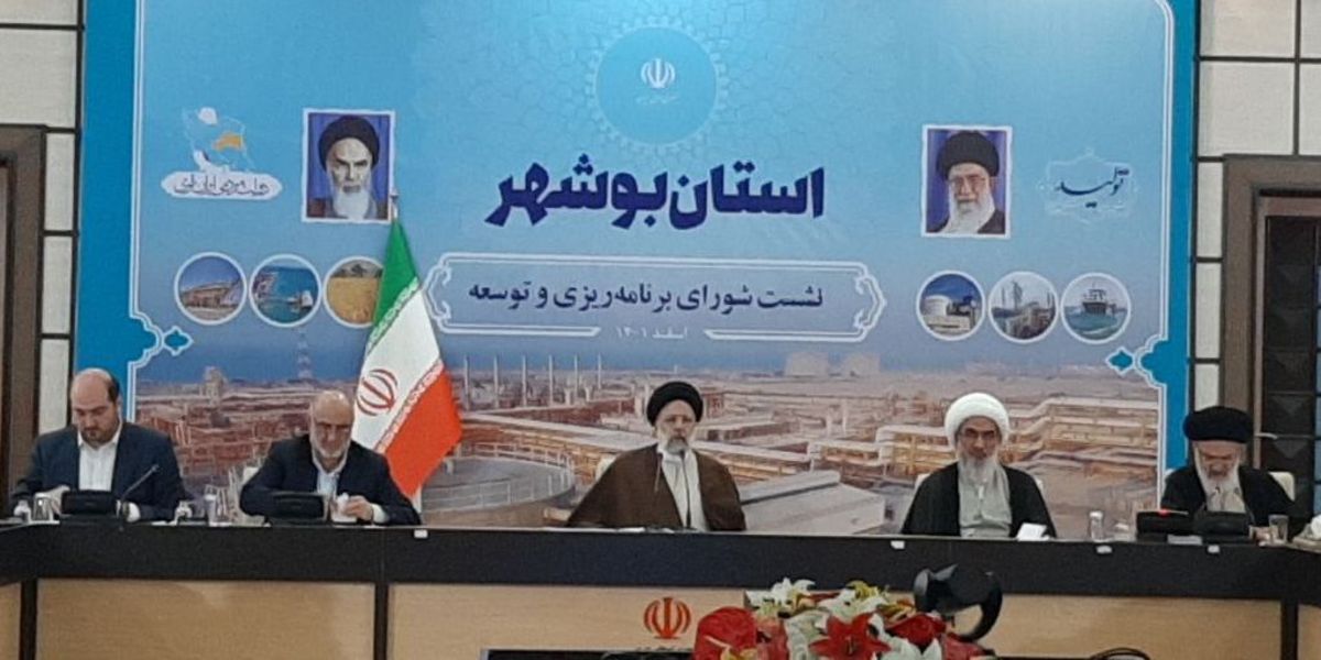 رئیسی: بیکاری باید کاملا رفع شود