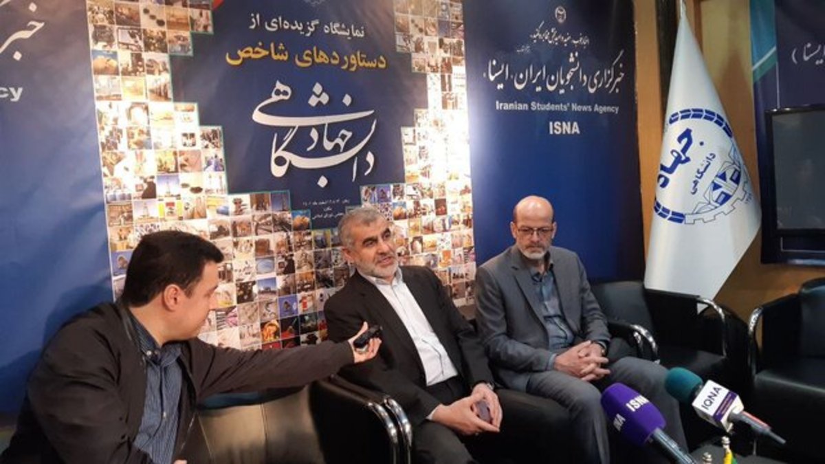 نیکزاد: دستگاه‌های اجرایی حل مشکلاتشان را به جهاد دانشگاهی بسپارند