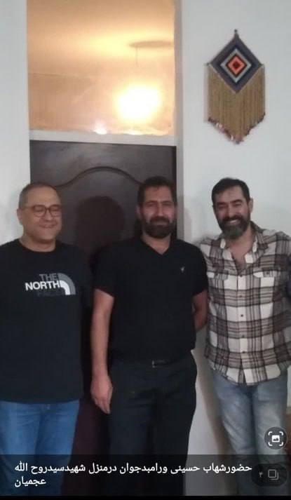 عکس| شهاب حسینی و رامبد جوان منزل شهید عجمیان عکس| شهاب حسینی و رامبد جوان منزل شهید عجمیان