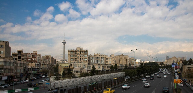 بر اساس اعلام شرکت کنترل کیفیت هوای تهران، هم اکنون میانگین کیفیت هوای...