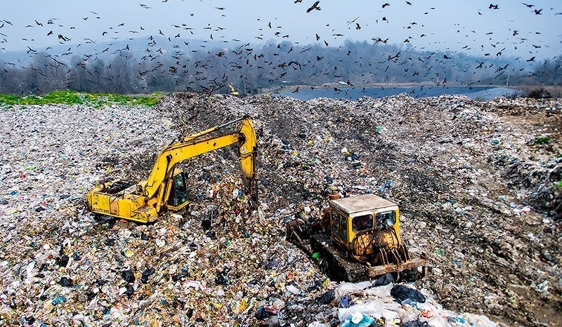 تصاویر| دپوی زباله در بابلکنار