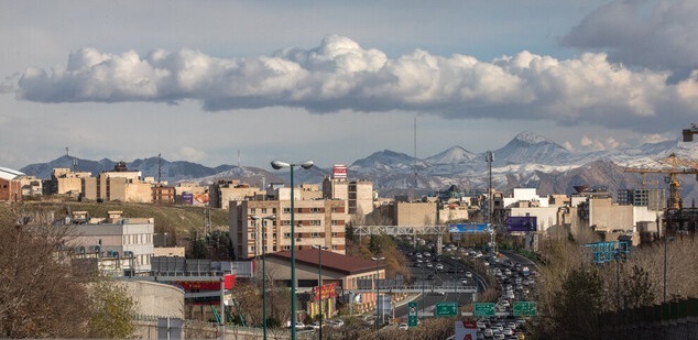 هوای «قابل قبول» تهران در آخرین روز سال