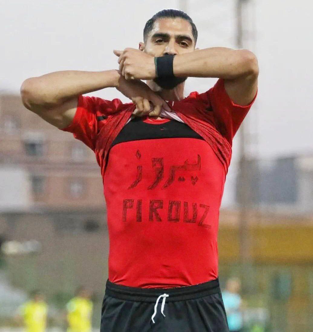 رضا اسدی با یاد «پیروز» آقای گل لیگ شد