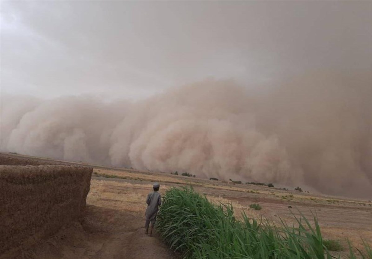 هواشناسی ایران ۱۴۰۱/۰۲/۲۴؛ هشدار طوفان شن و باران ۵ روزه در برخی مناطق