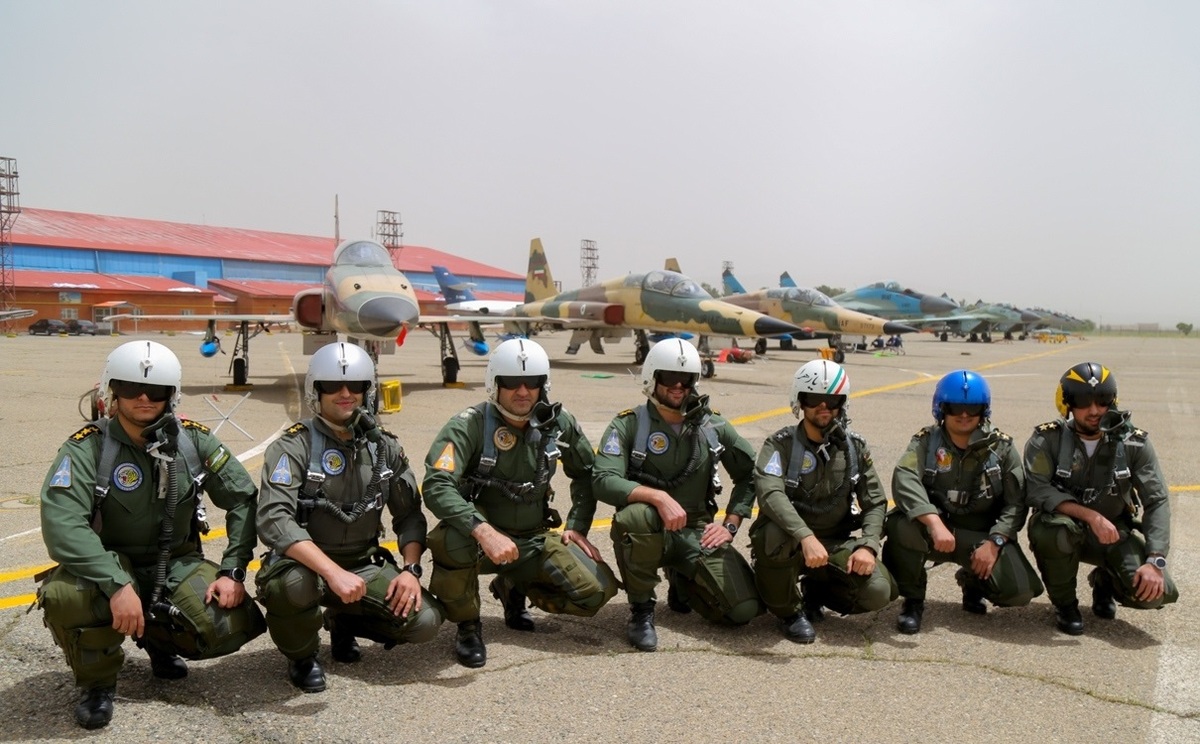 تصاویر| بازدید فرمانده نهاجا از پایگاه هوایی شهید فکوری