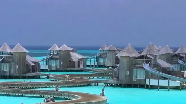 فیلم| هتلی سازگار با محیط زیست در مالدیو