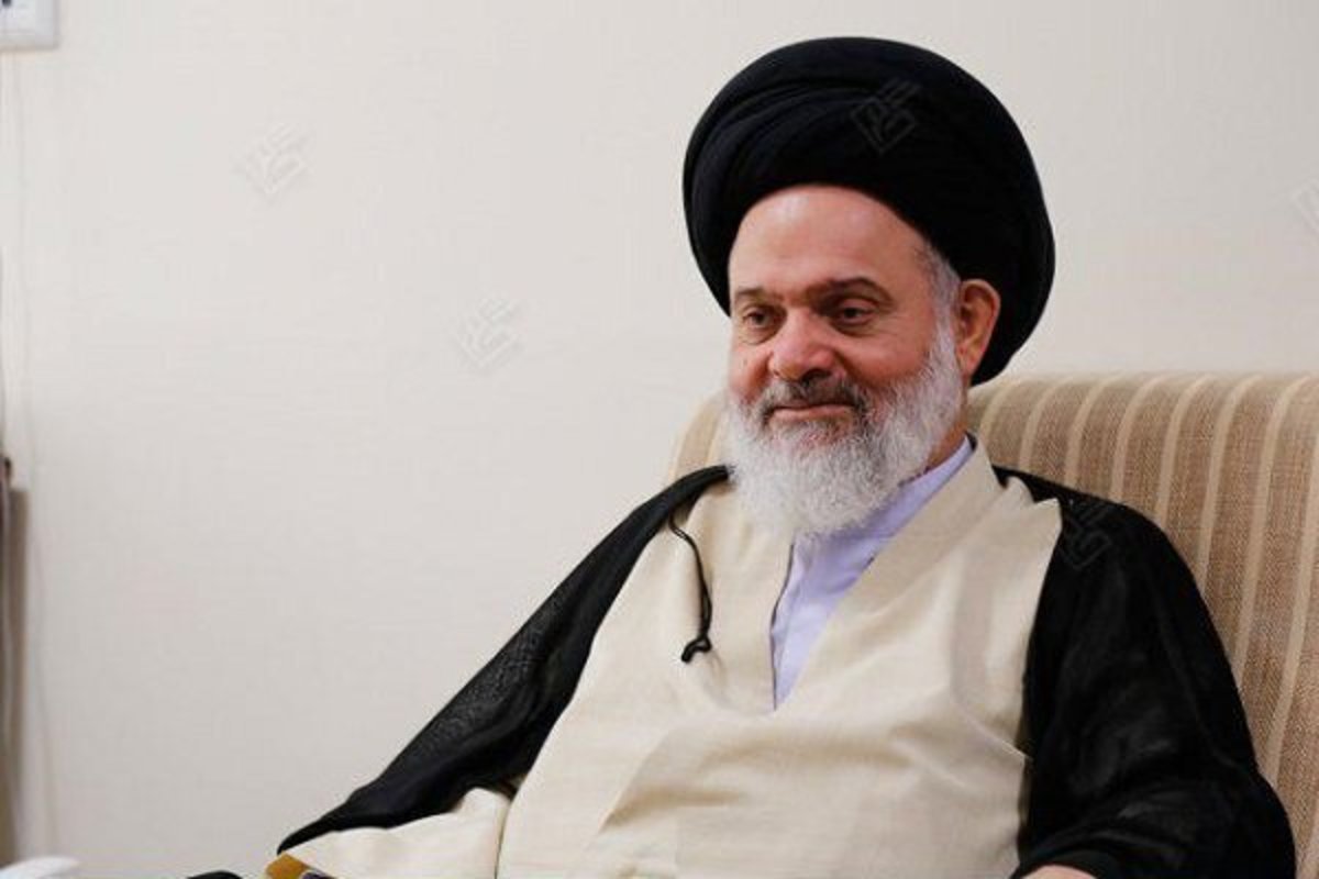 حسینی‌بوشهری: مراجع تقلید از وضعیت موجود گله‌مندند