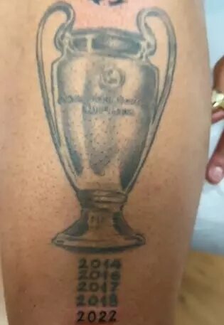 کاپیتان رئال مادرید خالکوبی خود را اصلاح کرد! /عکس کاپیتان رئال مادرید خالکوبی خود را اصلاح کرد! /عکس