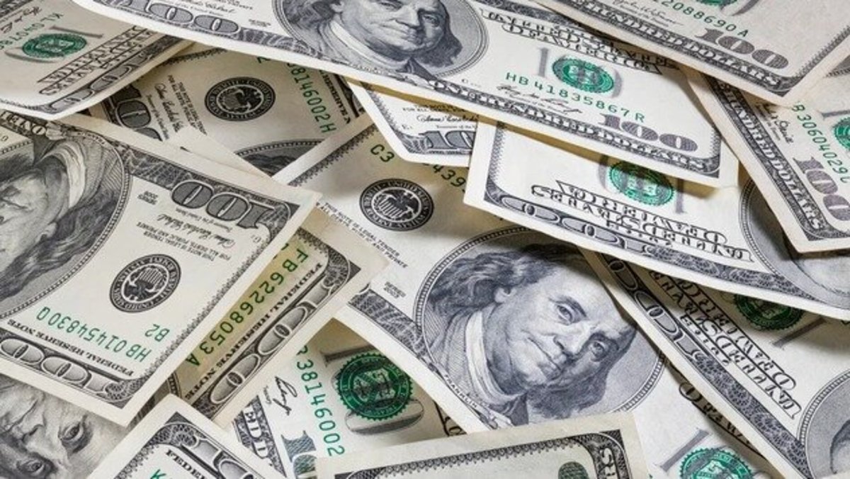 سرقت دلار‌های یک شهروند در پوشش مامور پلیس