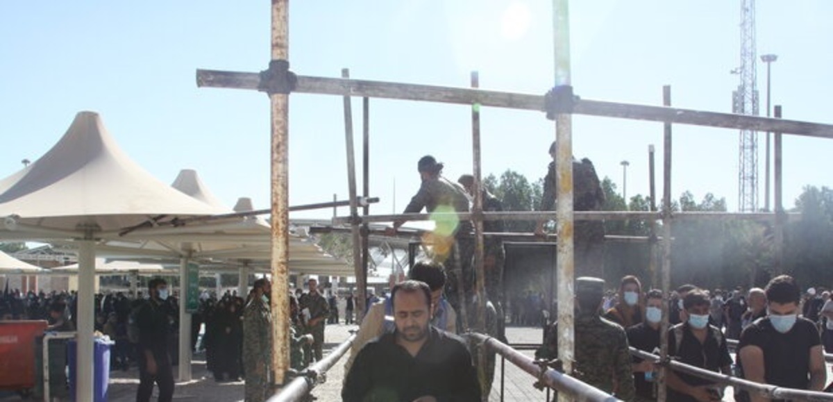 مرز مهران باز شد/ ورود پلکانی زوار ایرانی به عراق