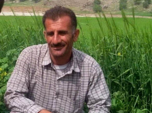 عکس| خودسوزی و مرگ یک آبدار سبب و عزل مدیر آب و فاضلاب عکس| خودسوزی و مرگ یک آبدار سبب و عزل مدیر آب و فاضلاب